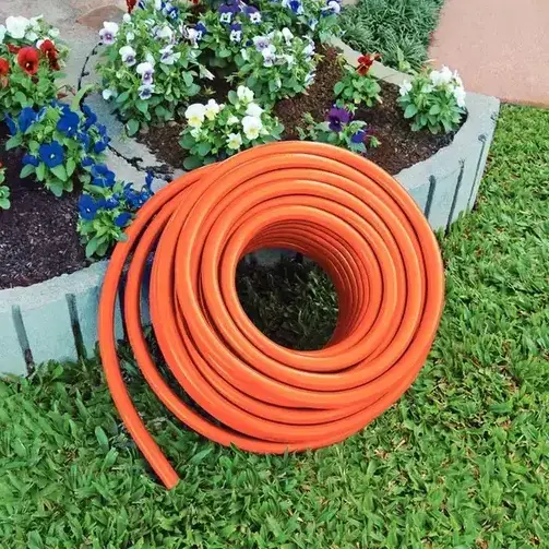 Mangueira Tramontina Antitorção — Detalhe dos engates rápidos