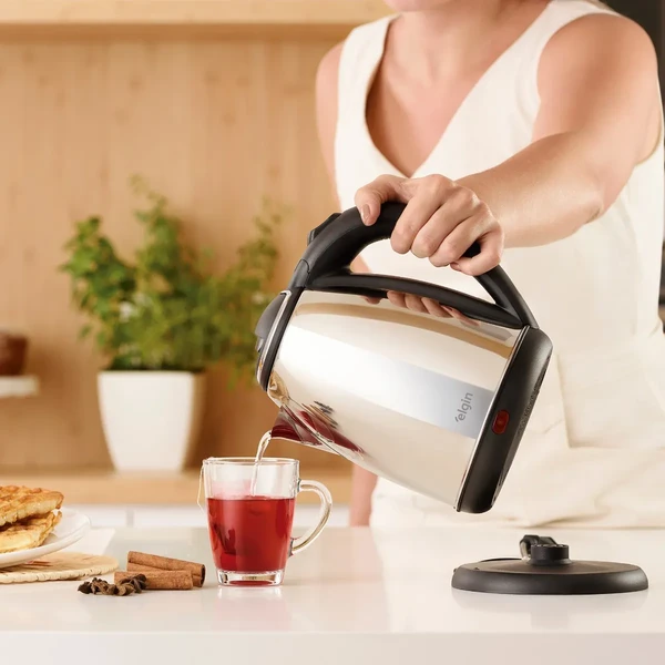 Chaleira Elétrica Elgin Inox 1,8 Litros